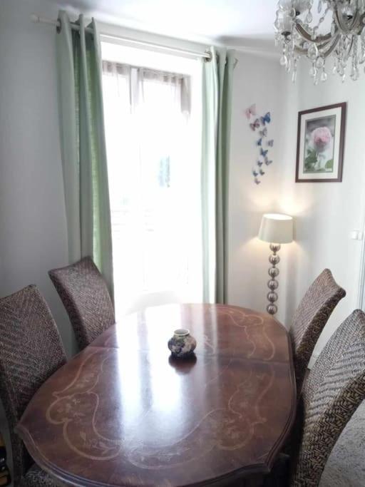 Вілла Montemboeuf Centre Town House Free Wifi Екстер'єр фото